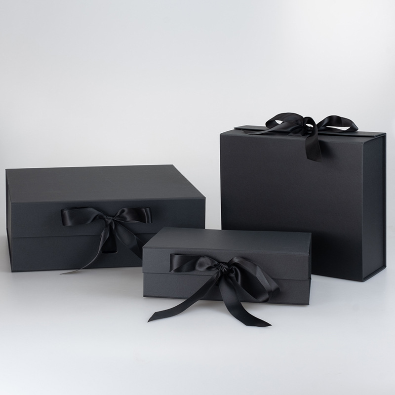 Matte Black Magnetic Closure Paper Gift Box